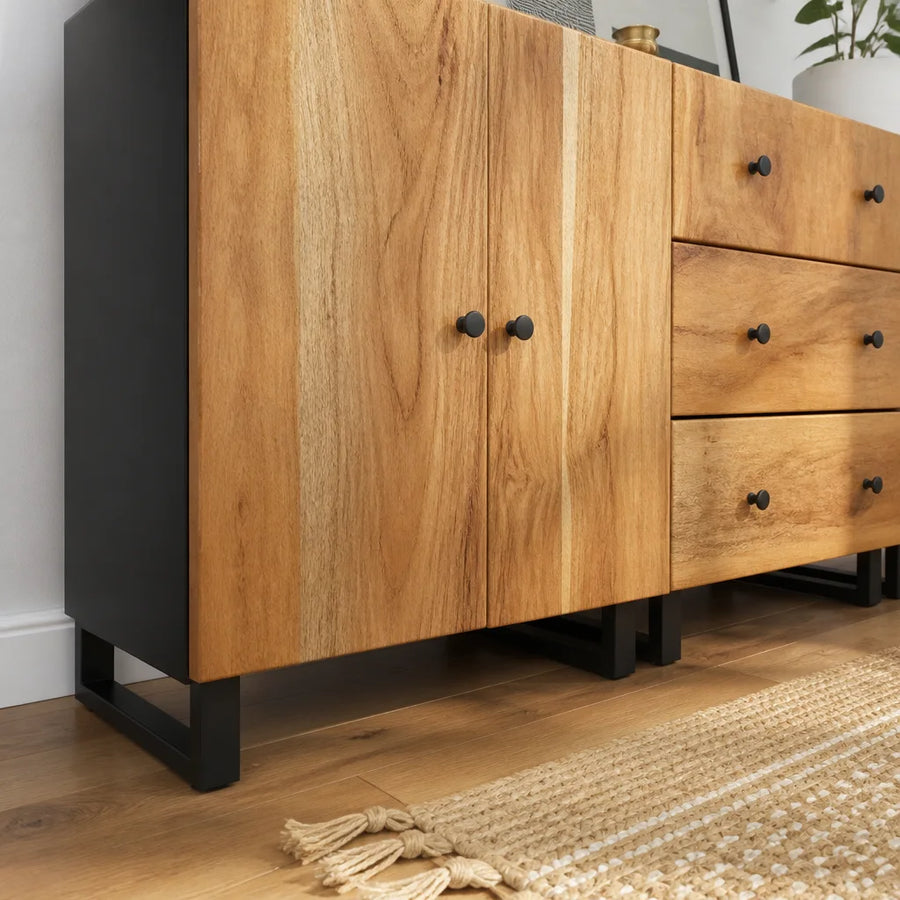 Ensemble de 3 buffets modulables en acacia et métal noir